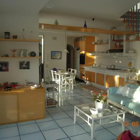 Casa Carlo E Daniela 펜션 *